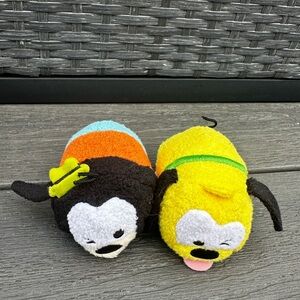 Goofy and Pluto Tsum Tsum